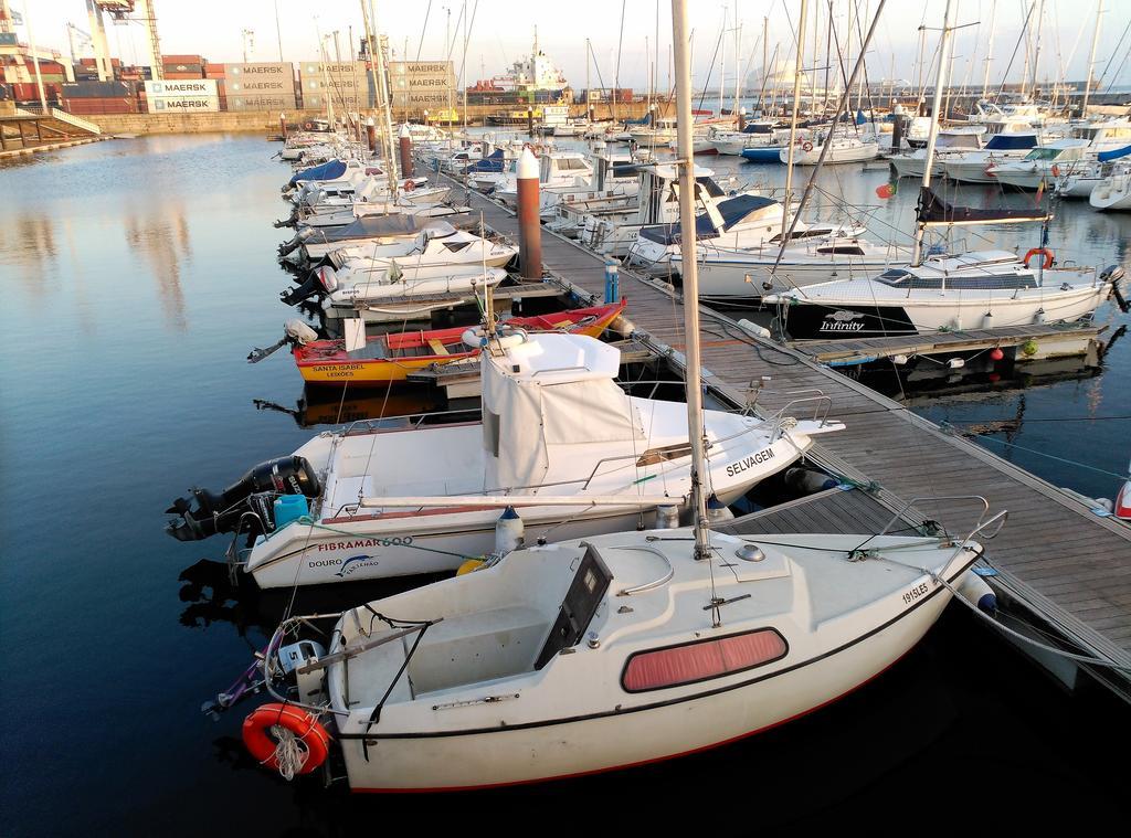 Hotel Vrs - Low Cost Beach Boat Leça da Palmeira Zewnętrze zdjęcie